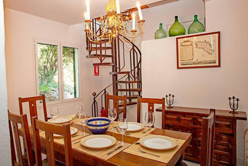 Villa Cecylia Es Canutells Buitenkant foto