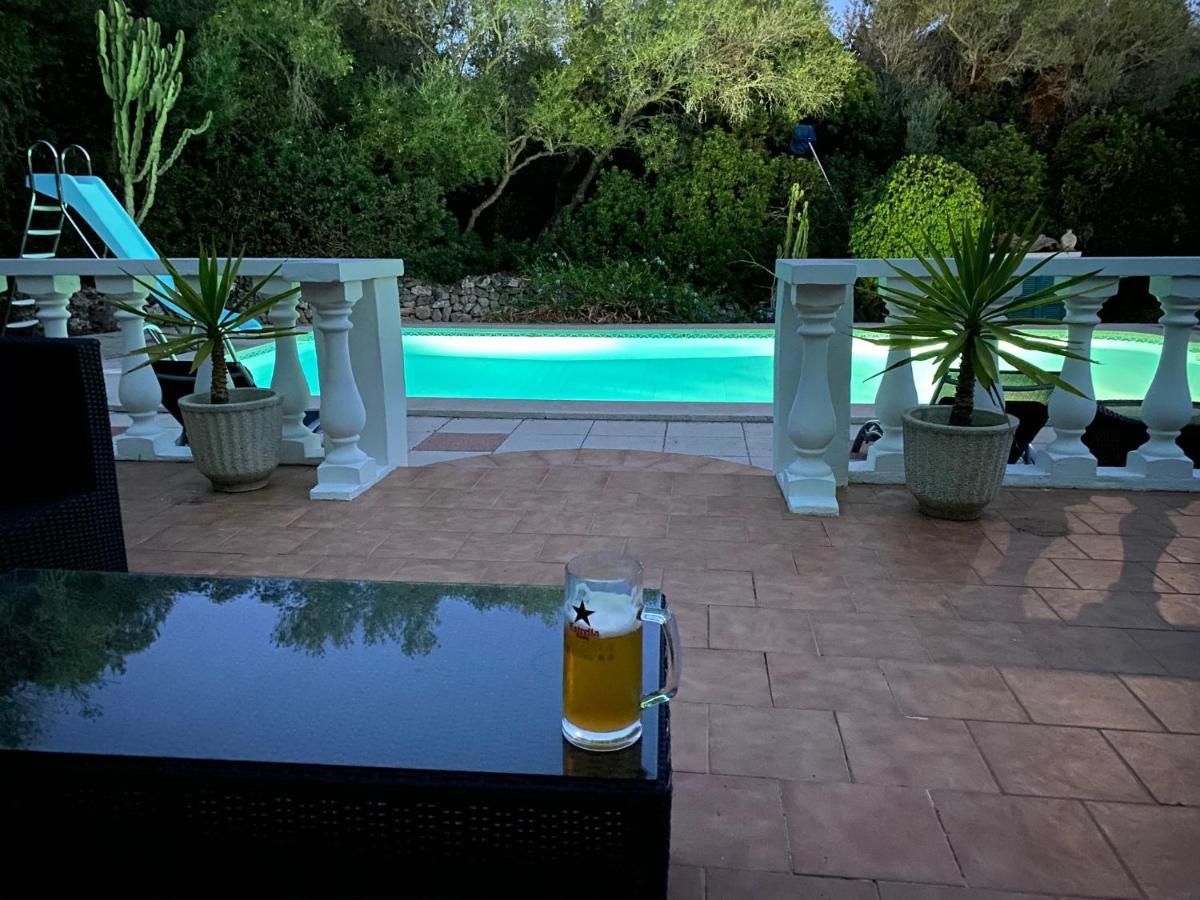 Villa Cecylia Es Canutells Buitenkant foto