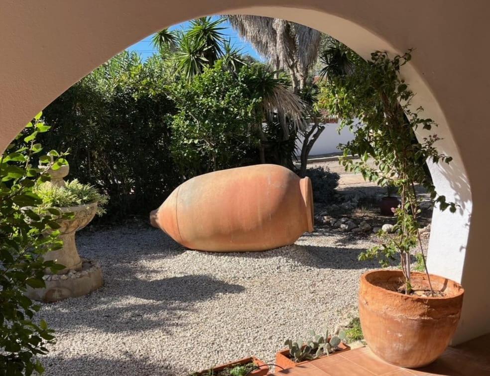 Villa Cecylia Es Canutells Buitenkant foto